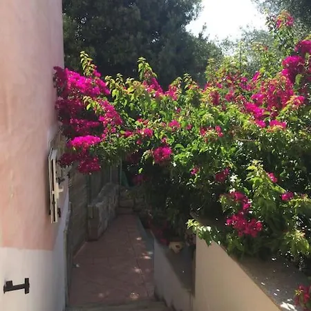 Bilocale Con Spazio Esterno Appartamento Casa Azara